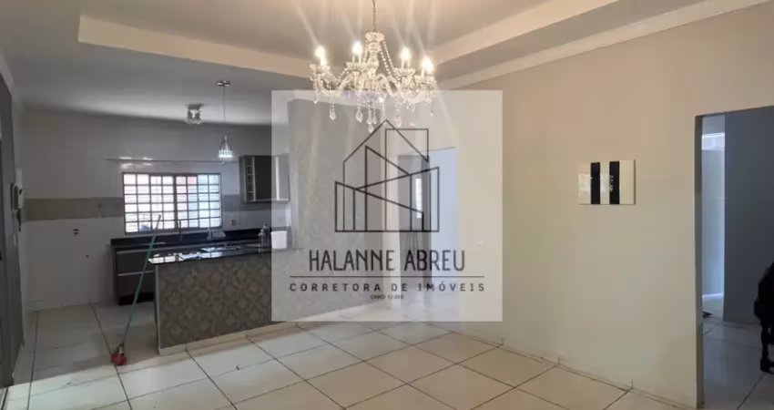 Casa para locação com 4/4 sendo 3 suítes  com energia solar e piscina no santa cruz i