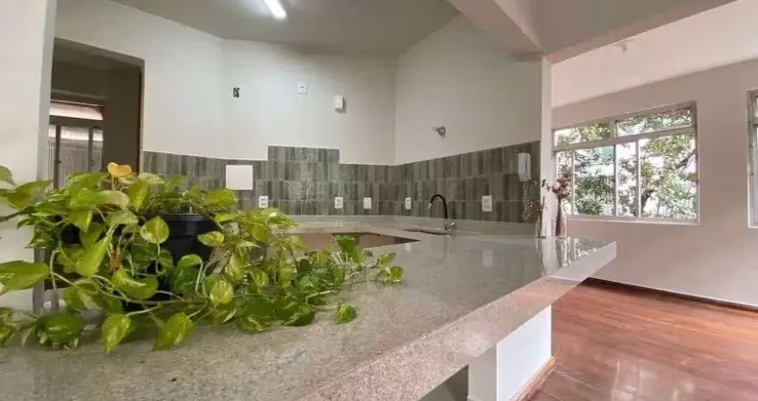Apartamento com 3 quartos à venda na Rua Benjamim Flores, 190, Santo Antônio, Belo Horizonte