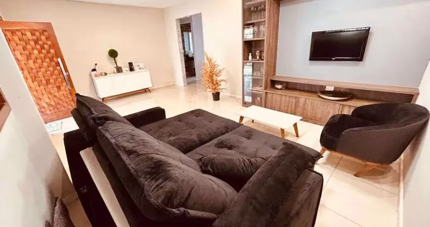 Luxuosa casa para venda no santa mônica com 3 quartos sendo 2 suítes, jardim, lote 480m