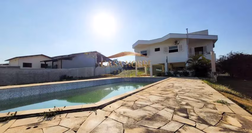 Casa com piscina e 3 suítes no village paineiras – pindamonhangaba