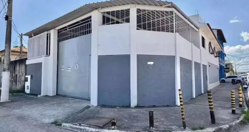 Galpão para locação no novo botafogo em macaé/rj, 300m2, banheiros e escritório.