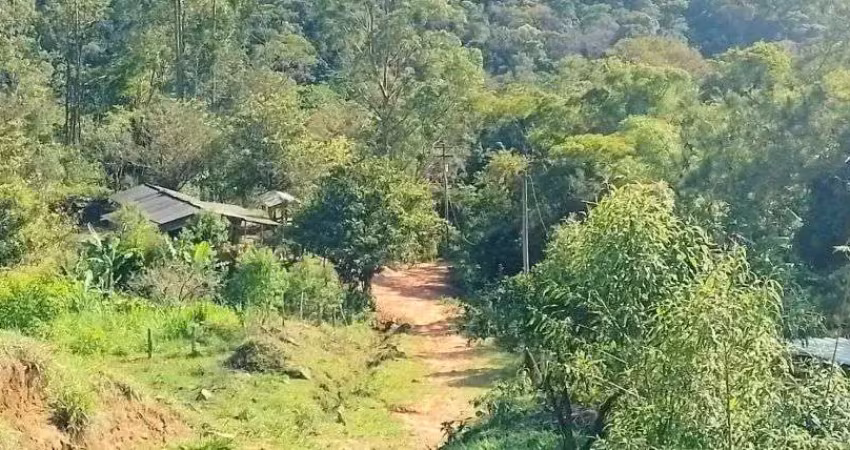Sítio para venda em sodrelândia na região serrana em trajano de morais/rj, 6,5 alqueires, rio e nasc