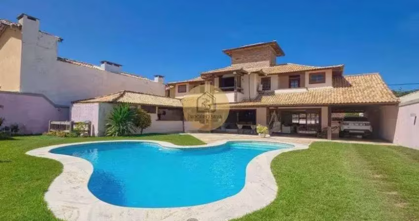 Casas para venda em geribá, búzios/rj, 04 quartos/suítes, quintal amplo, piscina, área gourmet.