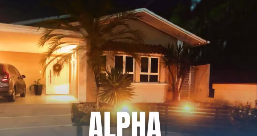 Casa condomínio fechado apha garden semi mobiliada  aceita financiamento bancário