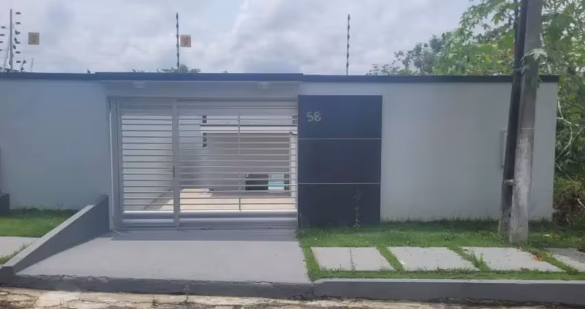 Casa de alto padrão pra aluguel no residencial tarumã
