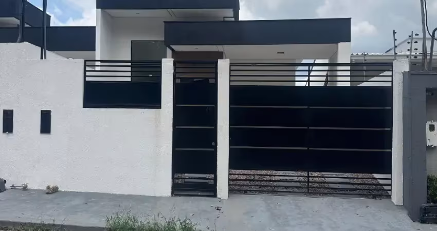 Linda casa no conj aguas claras de 2 quartos sendo 1 suite , aceita fianciamento bancario
