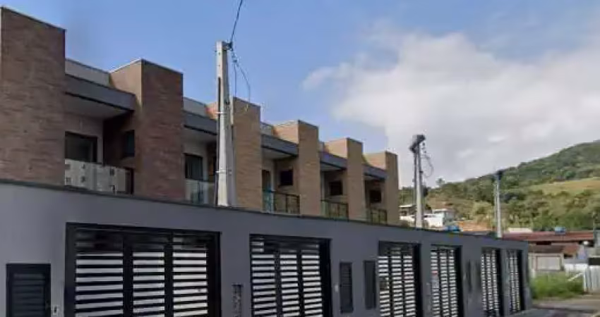 Sobrado para venda em porto belo, pereque, 2 dormitórios, 2 suítes, 3 banheiros, 1 vaga