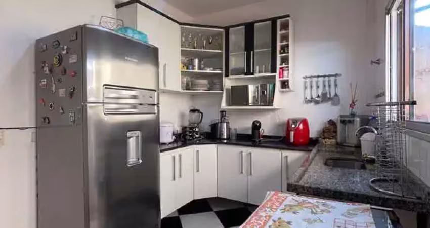 Casa em condomínio fechado com 2 quartos à venda na Rua Dona Gertrudes Jordão, Jaraguá, São Paulo