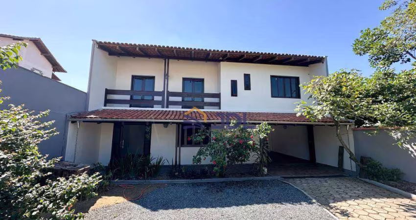 Excelente Casa Residencial/Comercial