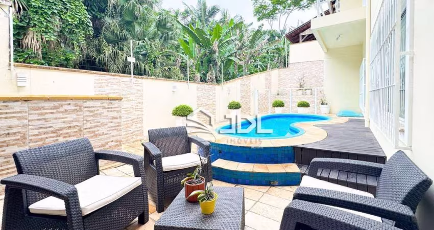 Casa com 3 dormitórios à venda, 500 m² por R$ 1.599.000,00 - Escola Agrícola - Blumenau/SC