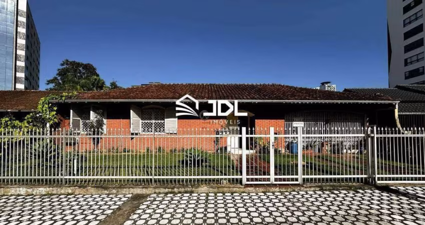 Casa à venda no bairro Vila Nova