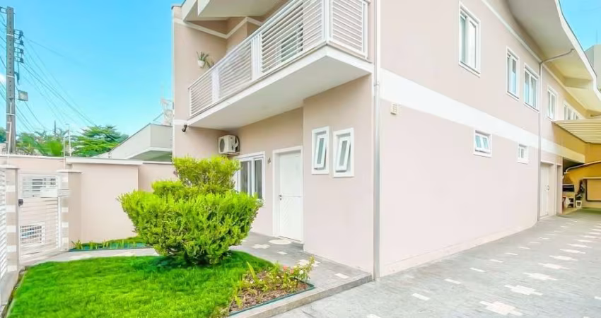 Casa com 3 dormitórios à venda, 231 m² por R$ 1.200.000,00 - Escola Agrícola - Blumenau/SC