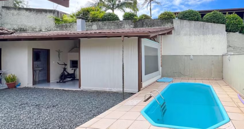 Casa com 3 dormitórios à venda, 207 m² por R$ 980.000,00 - Itoupava Norte - Blumenau/SC