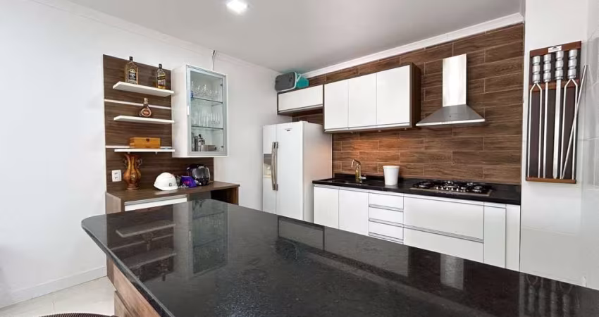 Casa com 3 dormitórios à venda, 404 m² por R$ 1.100.000,00 - Ponta Aguda - Blumenau/SC