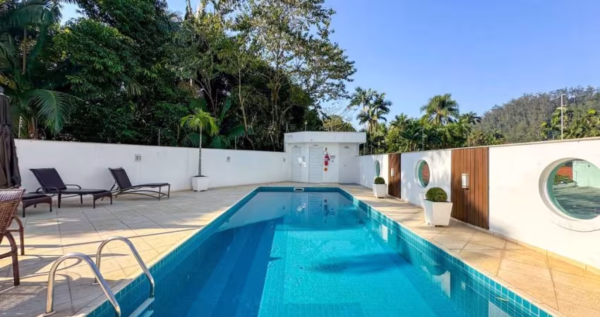 Apartamento com 4 dormitórios à venda, 204 m² por R$ 1.600.000,00 - Ponta Aguda - Blumenau/SC