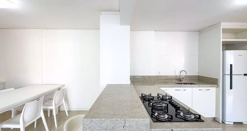 Apartamento com 4 dormitórios à venda, 204 m² por R$ 1.350.000,00 - Ponta Aguda - Blumenau/SC