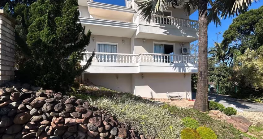 Casa com 3 suítes à venda, 402 m² por R$ 2.500.000 - Itoupava Norte - Blumenau/SC