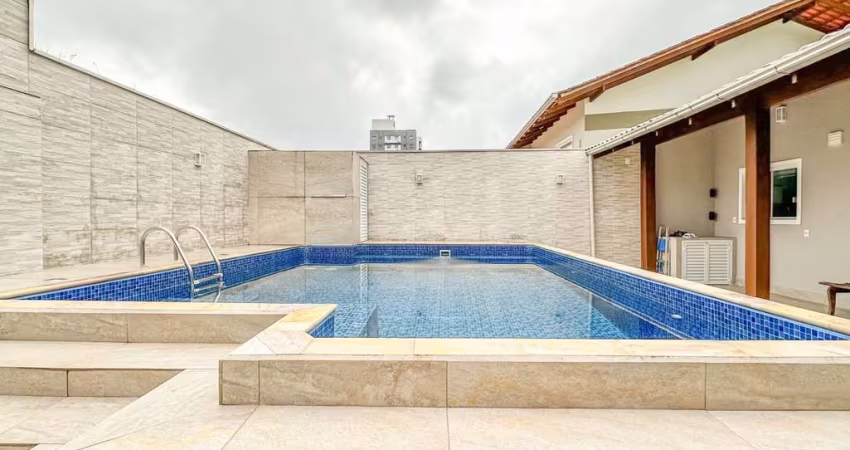 Casa à venda, 240 m² por R$ 1.250.000,00 - Velha - Blumenau/SC