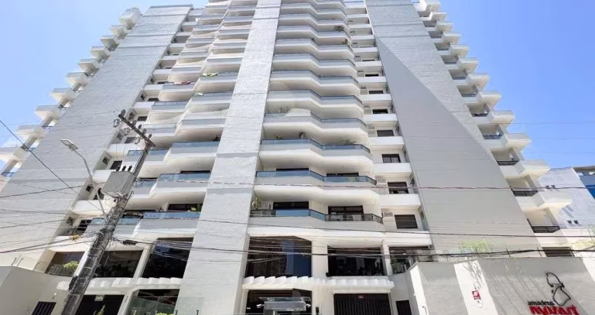 Apartamento Alto Padrão 4 dormitórios à venda, 320 m²