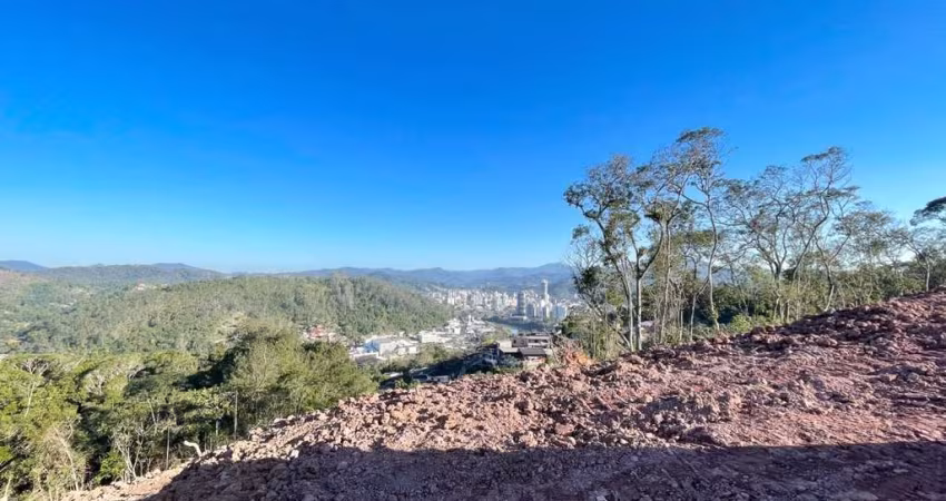 Terreno à venda no bairro Ponta Aguda