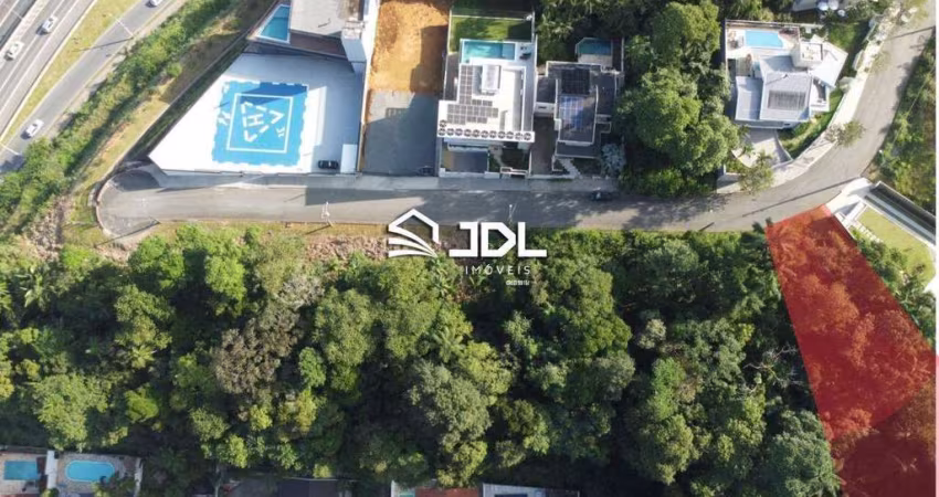 Terreno com 1.090,00 m² em loteamento com segurança próximo a Vila Germânica! De 690 mil por 590 mil!