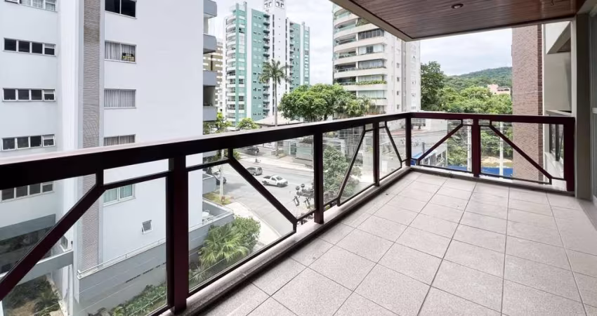 Apartamento com 3 dormitórios à venda, 257 m² por R$ 1.490.000,00 - Vila Formosa - Blumenau/SC