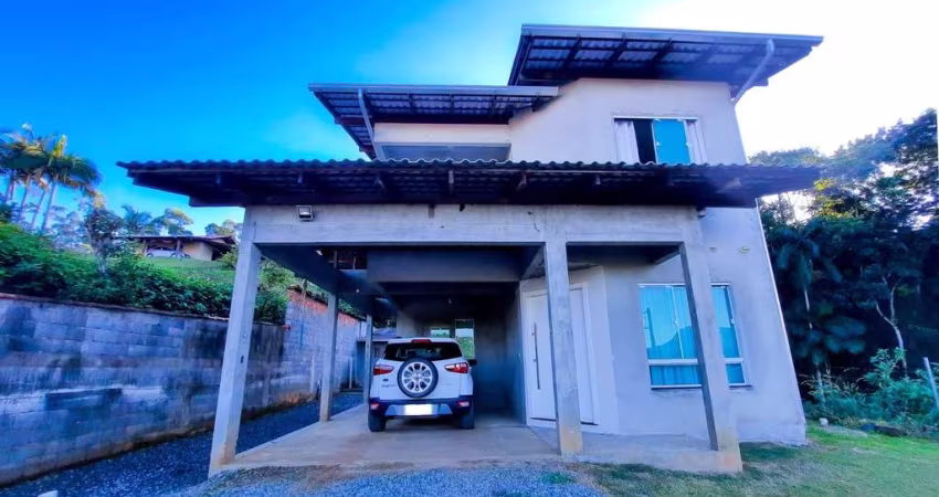 Casa com 3 dormitórios à venda, 190 m² por R$ 560.000,00 - Itoupava Central - Blumenau/SC
