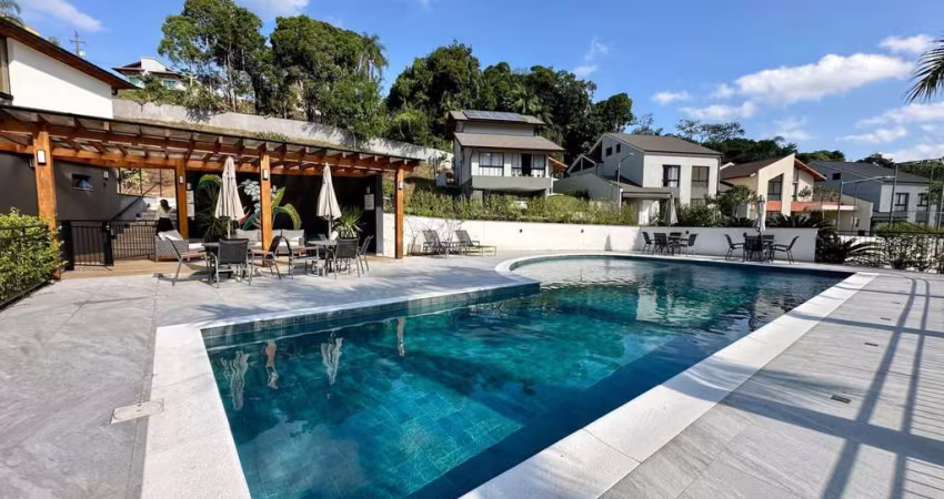 Casa com 3 dormitórios à venda, 151 m² por R$ 851.556,29 - Tribess - Blumenau/SC
