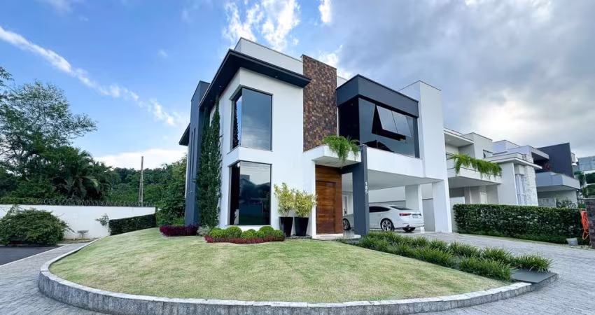 Casa à venda, 300 m² por R$ 2.100.000,00 - Itoupava Central - Blumenau/SC