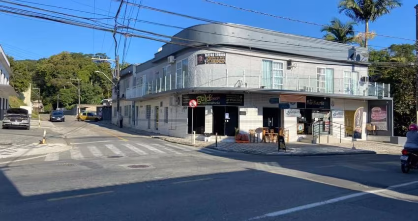 Prédio à venda, 584 m² por R$ 3.800.000,00 - Velha - Blumenau/SC