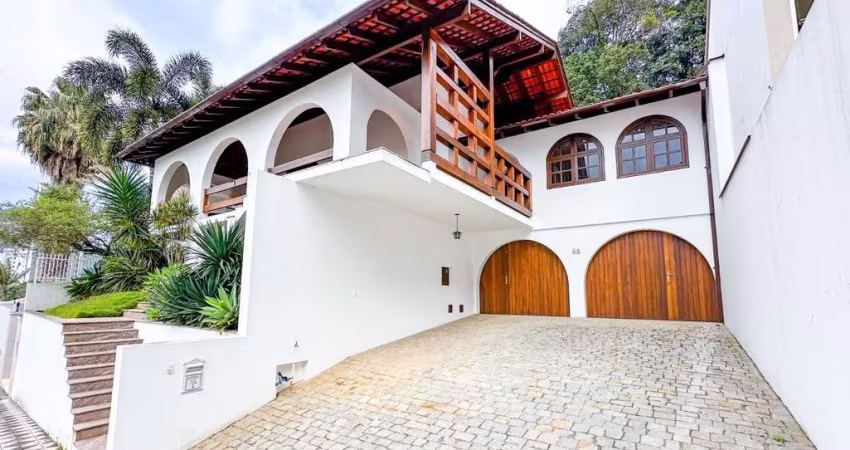 Casa com 4 dormitórios à venda, 432 m² por R$ 2.400.000,00 - Velha - Blumenau/SC