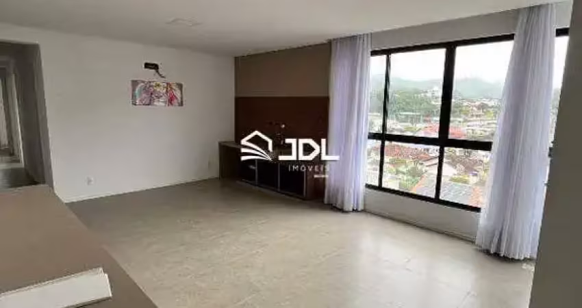 Apartamento à venda no bairro Azambuja