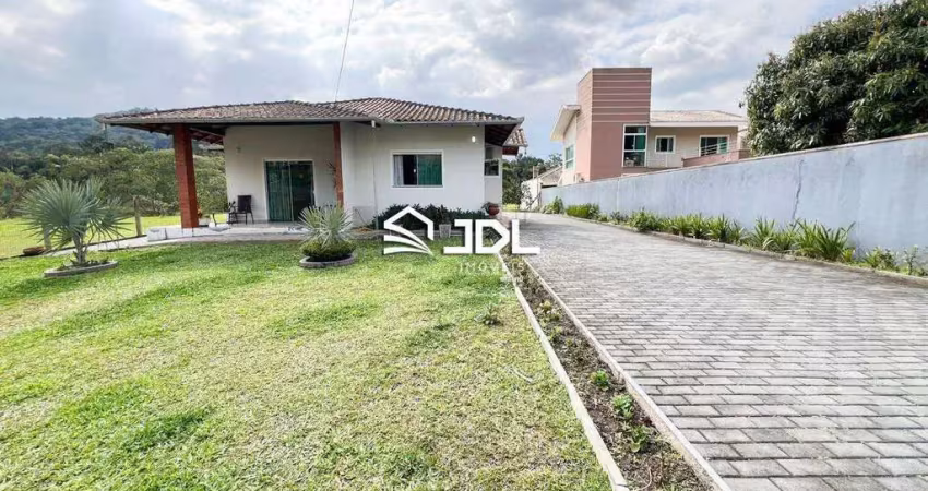 Casa térrea no bairro passo manso em terreno amplo de 1.500m².