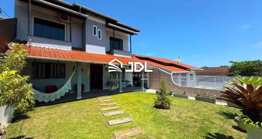 Casa com 4 quartos à venda no Centro, Penha 