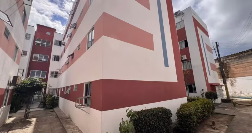 Apartamento 2 quartos, condomínio tranquilo e bem localizado, com portaria e ótima vizinhança, próximo a toyota farol, porteira fechada.
