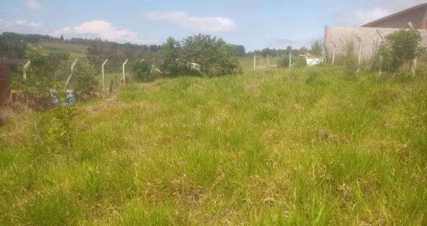 Lindo terreno pilar do sul, 300 m², lavrinhas, plano, água, internet, exc. local, doc. ok