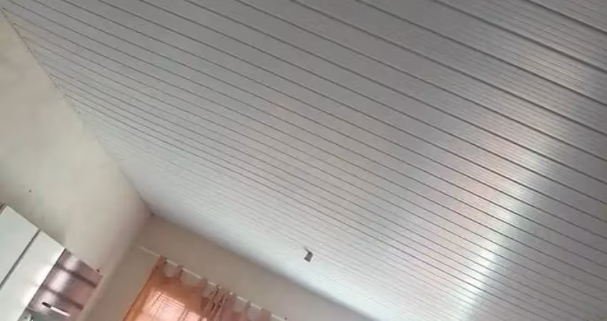 Linda casa em capela do alto, 160 m², 2 quartos, garagem, murada, quintal, escritura