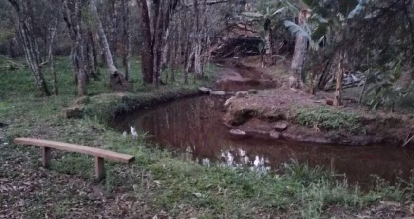 Linda chácara pilar do sul, 320 m², turvo marianos, 3 cômodos, riacho, 18 km cidade, doc. ok
