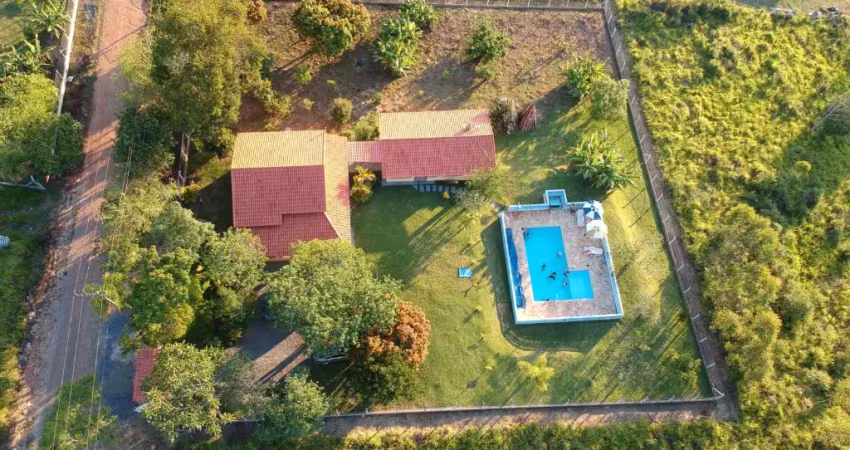 Linda chácara pilar do sul, 2.500 m², 3 quartos, laje, piscina, escritura, financio