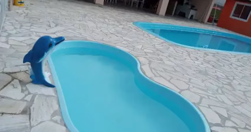 Linda chácara sarapuí,2.500 m², 5 km cidade,3 quartos, área gourmet, 2 piscinas, doc.ok
