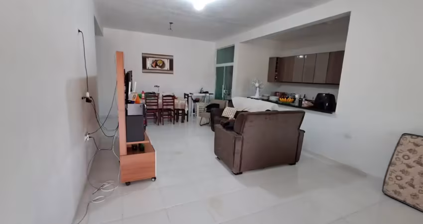 Casa + 3 kitnets ilha comprida, 250 m², 200 mts mar, renda, murada, sabesp, iptu, doc. ok