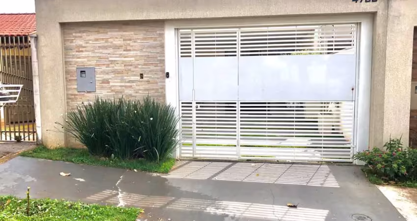 Casa dos sonhos com 3 suítes e excelente localização!