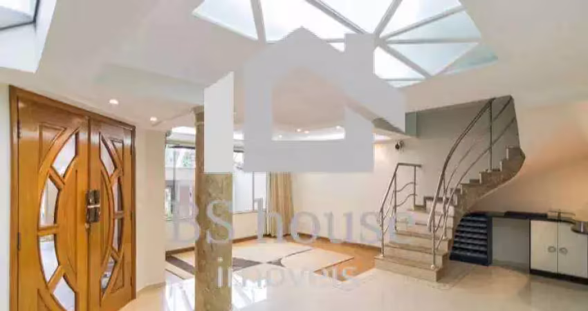Lindo sobrado 3 dormitórios e 4 vagas - bairro jardim