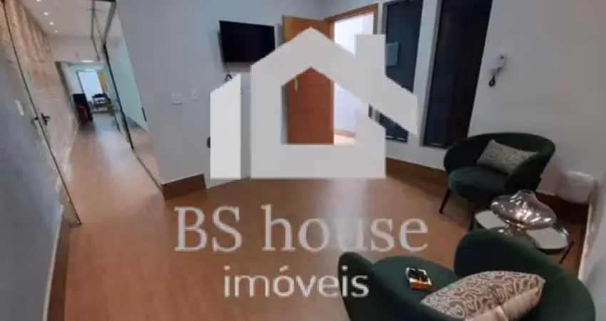 Casa comercial com 131 m² de área construída  e edícula