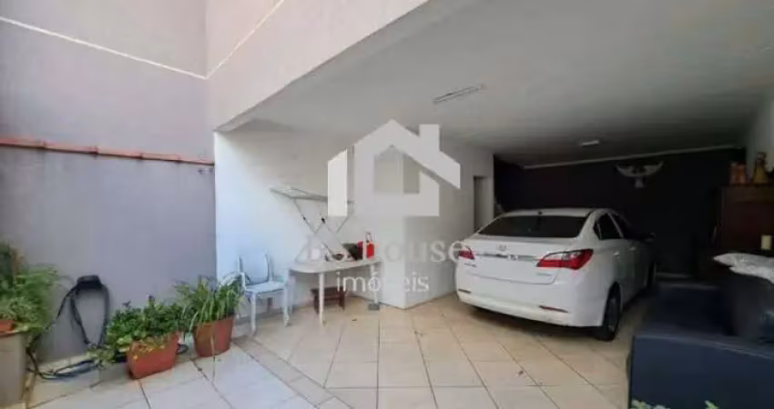 Casa com 2 quartos à venda na Rua Piraquara, Vila Floresta, Santo André