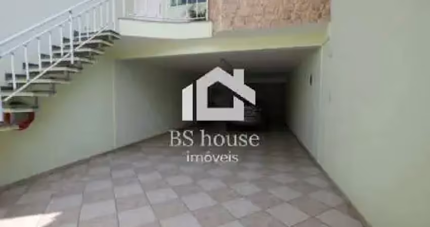Sobrado com 3 suítes e 6 vagas - 249 m² - vila assunção