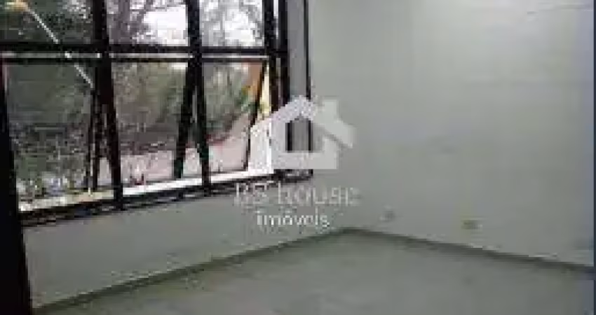 Sobrado à venda com 3 dormitórios e 2 vagas – 144m² privativos