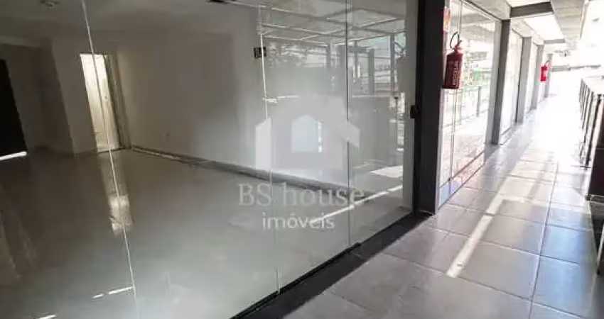 Ponto comercial com 1 sala à venda na Rua Mangaratu, Parque Jaçatuba, Santo André