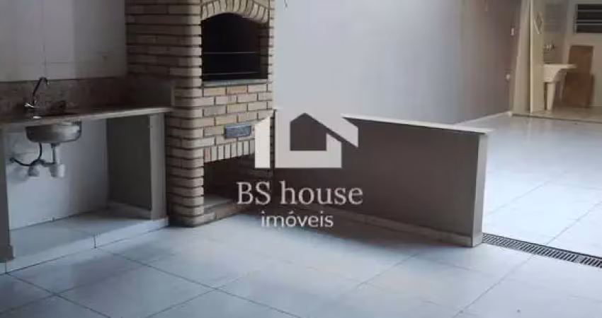 Sobrado bairro jardim com 03 dormitórios, área gourmet e 2 vagas - 218m²