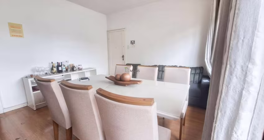 Apartamento Amplo à Venda no Centro de Curitiba  115 m  na Rua Saldanha Marinho